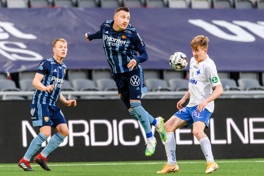 Djurgårdens Elliot Käck och Fredrik Ulvestad i en kamp