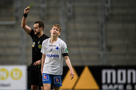IFK Norrköpings Isak Bergmann Johannesson tilldelas en