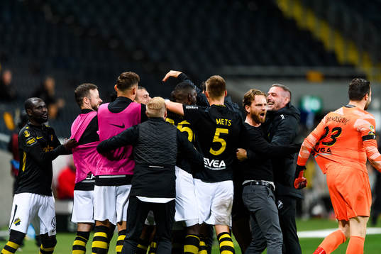 Bläddra bland fler bilder av Fotboll, Allsvenskan, AIK - Mjällby