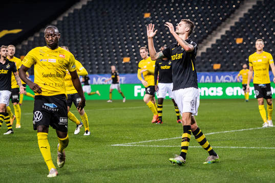 s Mikael Lustig deppar
