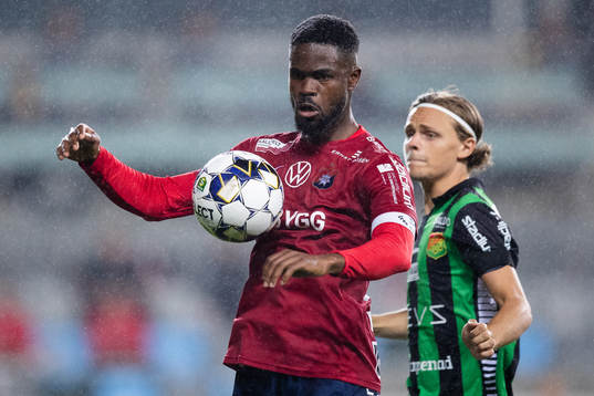 Örgrytes Abdoul Razak oh GAIS Fredrik Martinsson