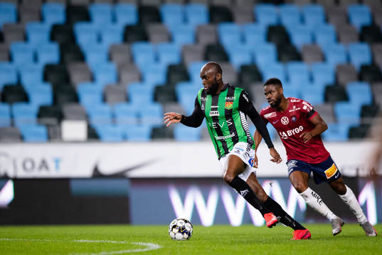 GAIS Boris Lumbana och Örgrytes Abdoul Razak