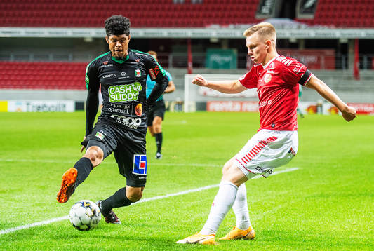 Kalmars Isak Jansson och Varbergs Luke Le Roux