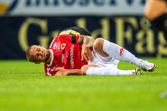 Kalmars Douglas Bergqvist har ont