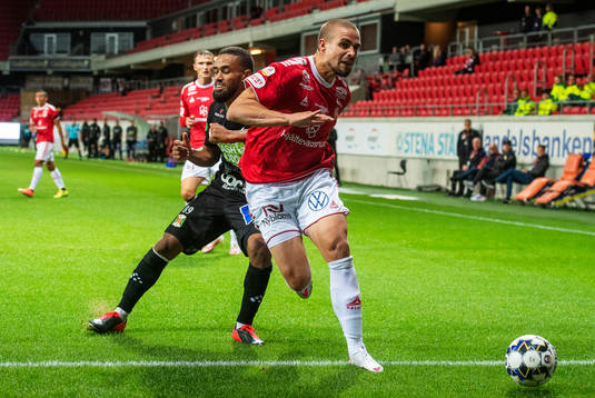 Kalmars Douglas Bergqvist och Varbergs Junes Barny