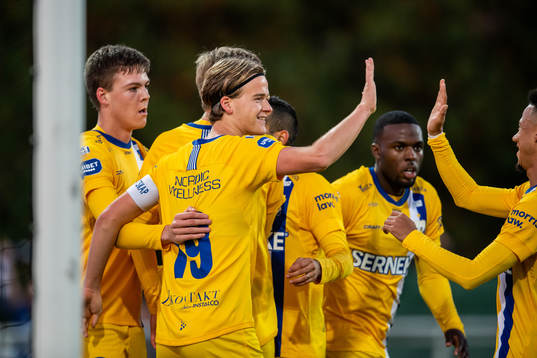 IFK Göteborg August Erlingmark jublar