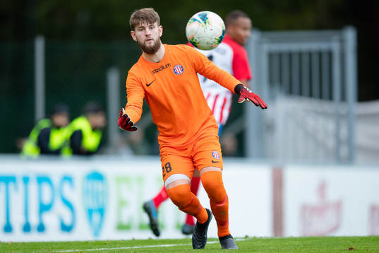Angereds målvakt Anton Capaldi
