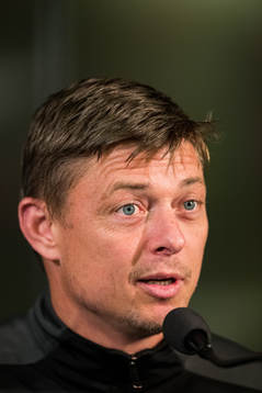 Jon Dahl Tomasson, head coach