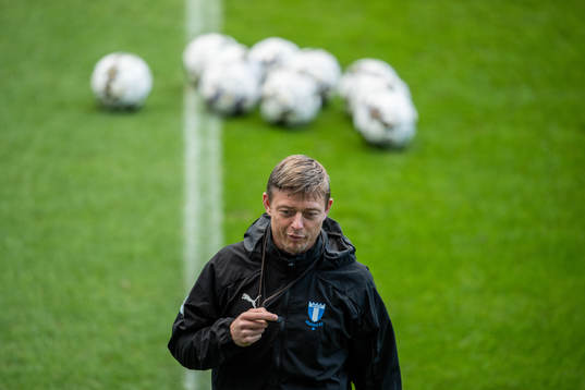 Jon Dahl Tomasson, head coach  of Malmö FF