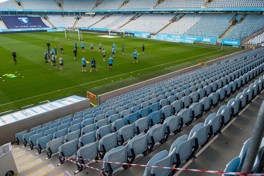 Bläddra bland fler bilder av Football, Europa League Qualification, Malmö FF, Press conference & Practice