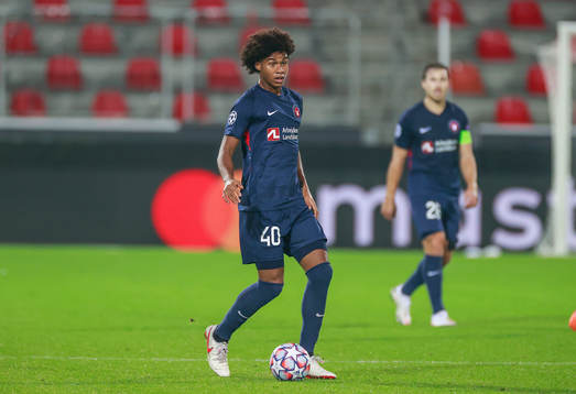 Jens Lys Cajuste (40), FC Midtjylland]