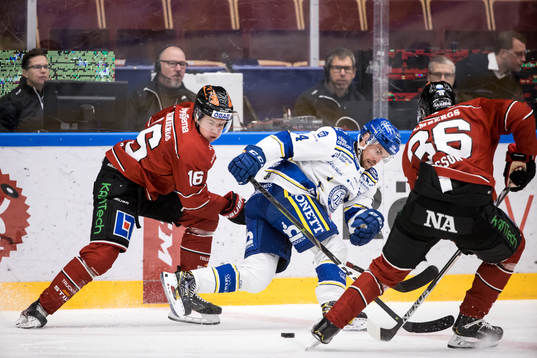 Örebros Lukas Pilö och Leksands Oskar Lang
