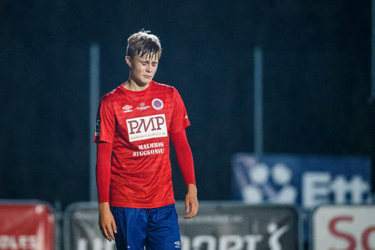 Karlslunds Edvin Tellgren deppar