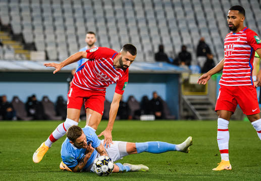 Sören Rieks of Malmö FF and Gonalons of Granada