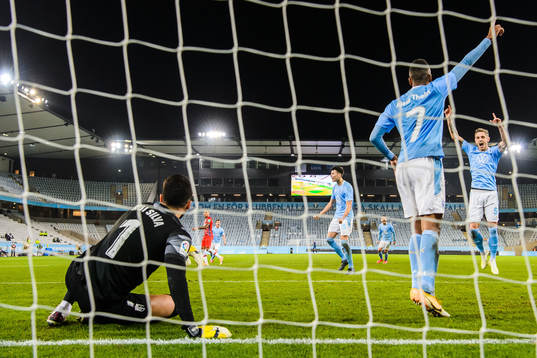 Goalkeeper Rui Silva of Granada look dejected while Jo Inge