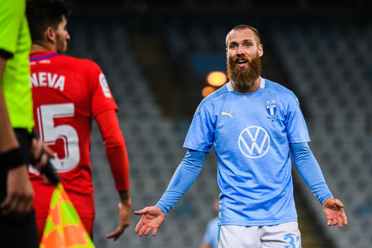 Jo Inge Berget of Malmö FF reacts