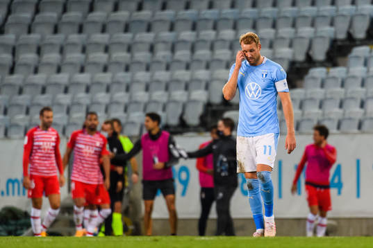 Ola Toivonen of Malmö FF looks dejected