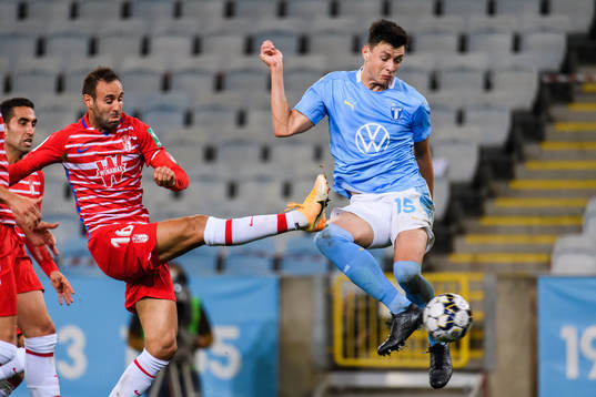 Victor Diaz of Granada and Anel Ahmedhodzic of Malmö FF