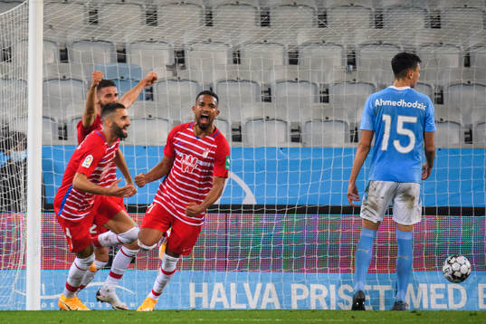 Yangel Herrera of Granada celebrates the 1-3 goal