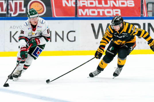 Frölundas Lucas Raymond och Skellefteås Tuomas Kiiskinen