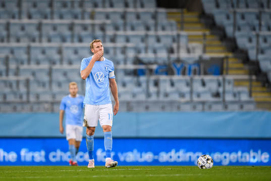 Ola Toivonen of Malmö FF looks dejected