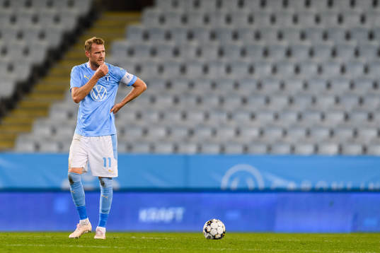 Ola Toivonen of Malmö FF looks dejected