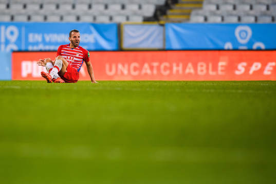Roberto Soldado of Granada reacts