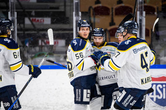 s Fredrik Forsberg jublar