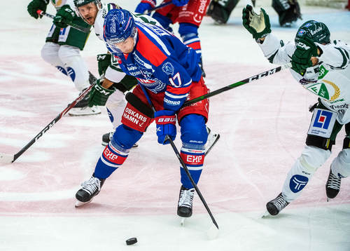 Oskarshamns Jonas Engström och Färjestads Michael