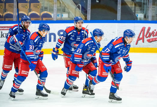 Oskarshamns Brian Cooper jublar