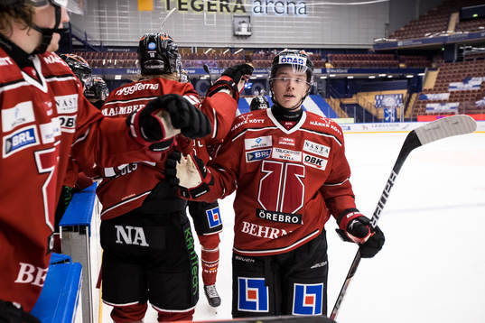 Örebros Linus Öberg jubel