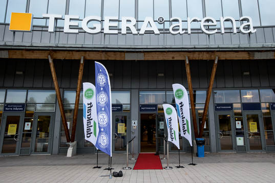 Tegera Arean innan ishockeymatchen i SHL mellan Leksand och