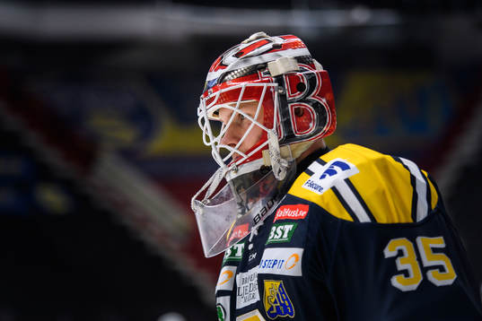 Södertäljes målvakt Filip Gustavsson