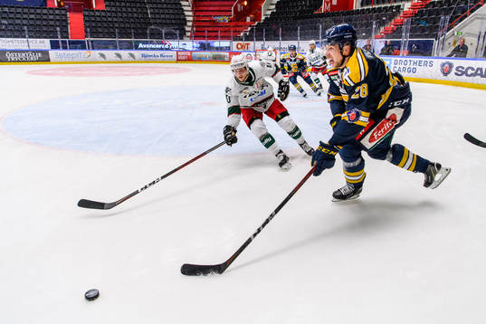 Väsbys Jacob Spångberg och Södertäljes Emil Alba