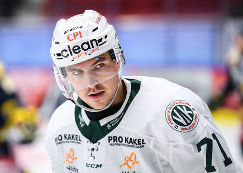 Väsbys Joakim Axman