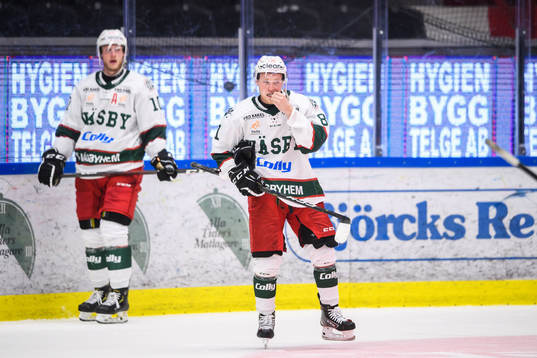 Väsbys Sebastian Bengtsson deppar
