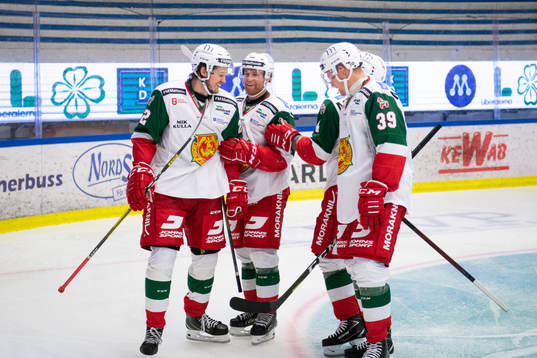 Moras Måns Carlsson och Daniel Ljunggren jublar