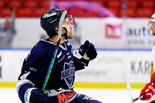 Karlskogas Robin Carlsson jublar
