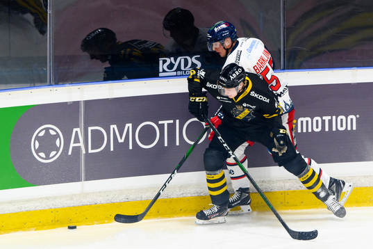 s Oliver Tärnström och Västerviks Alfred Barklund