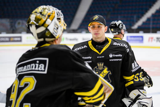 s målvakt Edvin Olofsson och målvakt Claes Endre