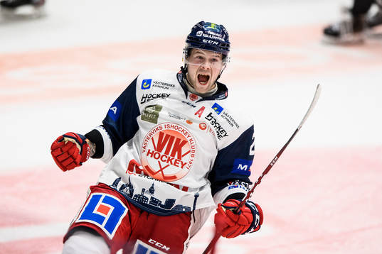 Västerviks Victor Öhman jublar
