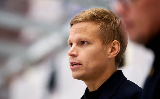 Björklövens assisterande tränare Robert Lahti