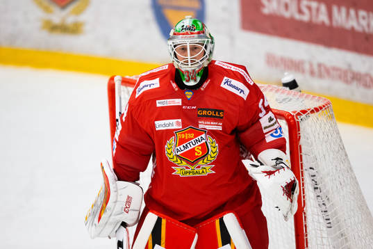 Almtunas målvakt Erik Hanses