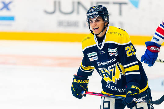 s Jonathan Wikström jublar