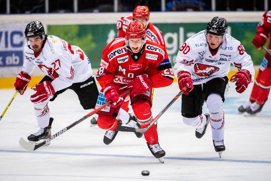 Modos Linus Pettersson och Vita Hästens Anton Johansson