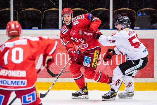 Modos Frank Corrado och Vita Hästens Topi Nättinen