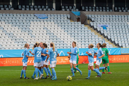 Malmö FFs Lovisa Wifvesson jublar