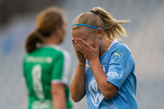 Malmö FFs Andrea Sjögren deppar
