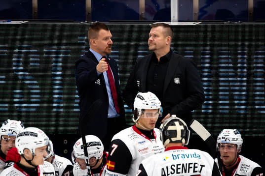 Malmö Redhawks assisterande tränare Jesper Mattsson och