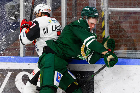 Malmö Redhawks Markus Lauridsen och Färjestads Oskar Bäck
